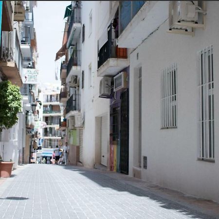 Apartamento En El Centro A Un Minuto De La Playa Benidorm Exteriör bild